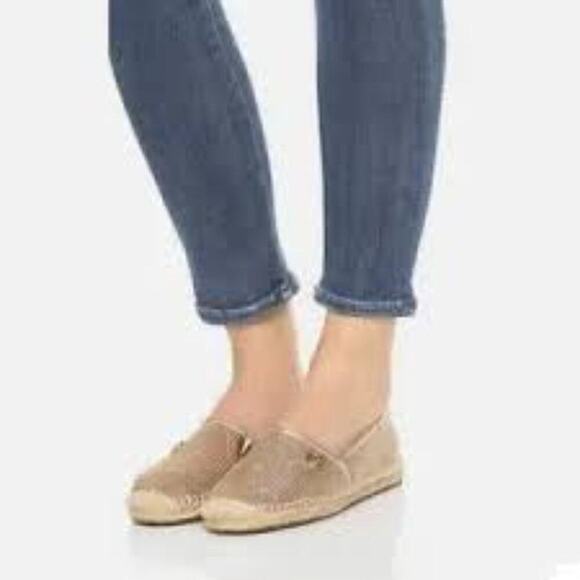 MICHAEL KORS HASTINGS METALLIC LINEN SLIP ON SIZE 9M - Picture 1 of 9